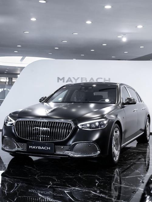 东莞206岚图汽车的售后服务让用户无忧出行，迈巴赫未来的豪华车趋势